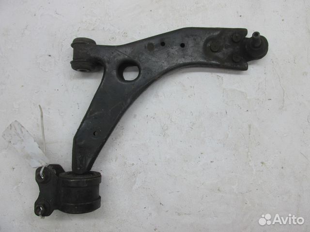 Рычаг передний правый Ford Focus 2 18mm Рычаг передний правый Ford Focus 2 18mm