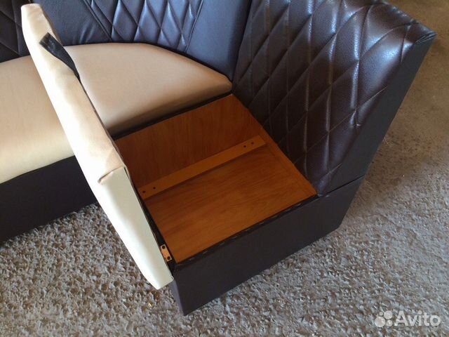 Кухонный угловой диван, со спальным местом