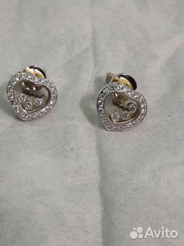 Новые золотые серьги в виде сердца с брил. Chopard Новые золотые серьги в виде сердца с брил. Chopard