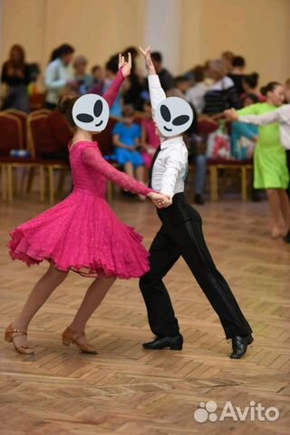 Платье для танцев рейтинговое Платье для танцев рейтинговое