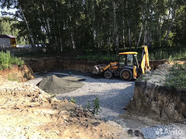 Экскаватор погрузчик jcb, гидромолот, трамбовка Экскаватор погрузчик jcb, гидромолот, трамбовка