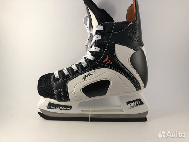 Коньки хоккейные Коньки хоккейные