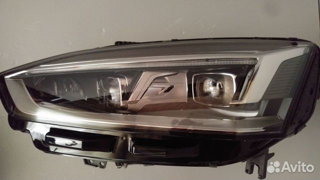 8W6941783E фара Audi A5 Full LED matrix 8W6941035