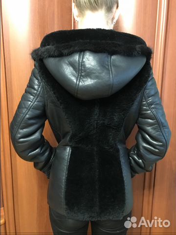 Продаю новую дубленку женскую