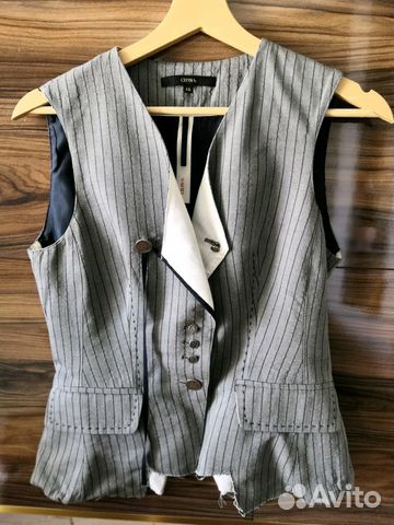 Костюм Celine B (жилетка с юбкой пенал на бедрах) Костюм Celine B (жилетка с юбкой пенал на бедрах)