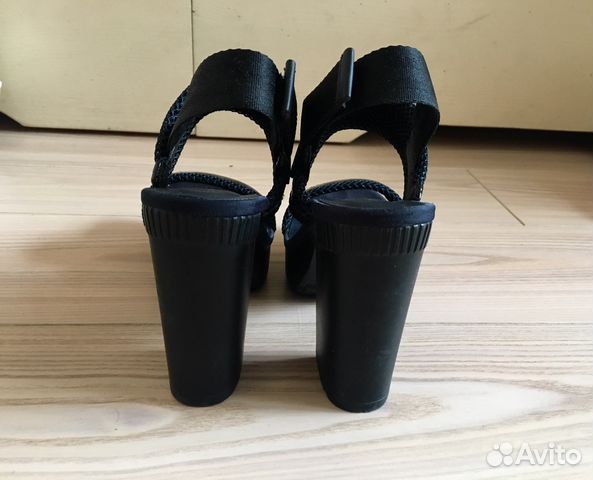 Босоножки женские Calvin Klein Босоножки женские Calvin Klein