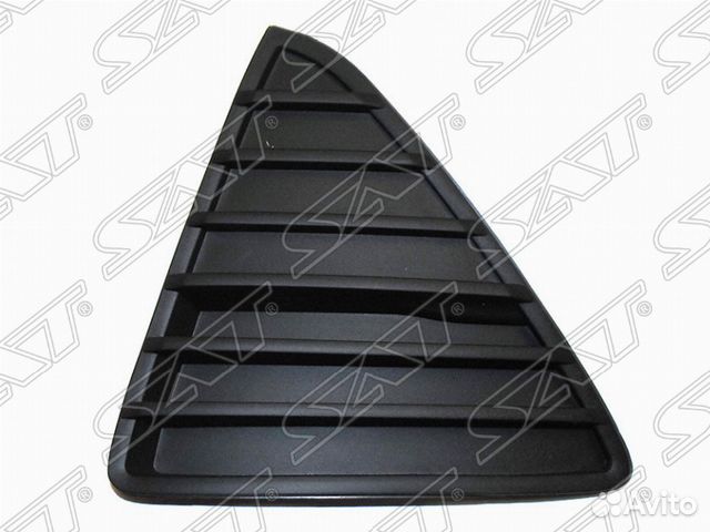 Треугольная решетка в бампер форд фокус 3