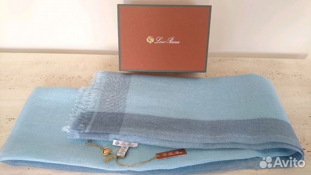 Loro Piana палантин женский, Оригинал