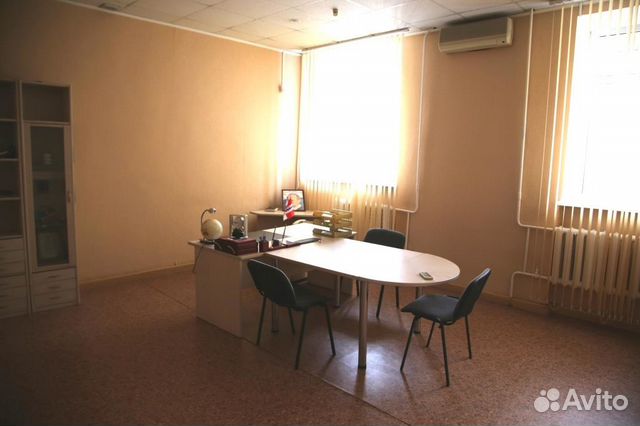 Офисное помещение, 265.7 м²