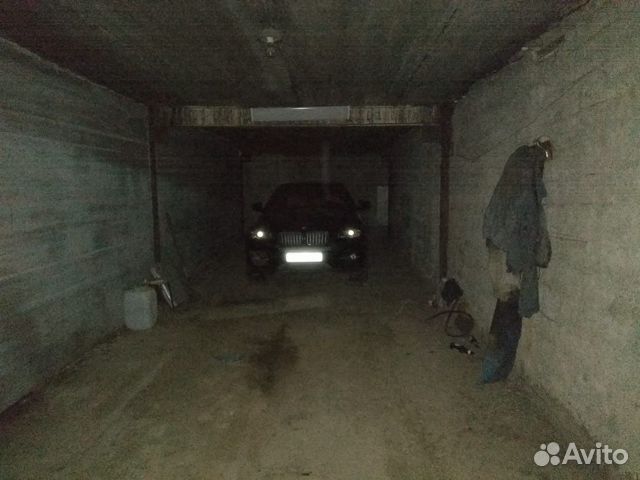 Гараж, > 30 м²