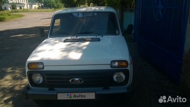 LADA 4x4 (Нива) 1.6 МТ, 2001, 200 000 км