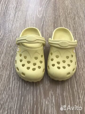 Crocs сандали в бассейн Crocs сандали в бассейн