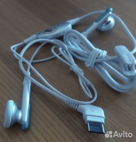 Наушники SAMSUNG новые Наушники SAMSUNG новые