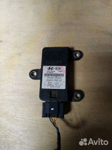 Датчик угла поворота руля 95690-2S000 Kia Hyundai Датчик угла поворота руля 95690-2S000 Kia Hyundai