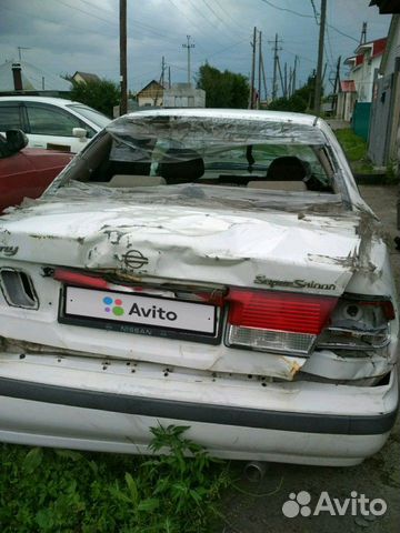 Nissan Sunny 1.5 AT, 1998, битый, 80 000 км