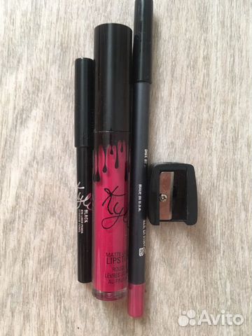 Kylie 4в1 набор помада жидкая, карандаш для губ, д Kylie 4в1 набор помада жидкая, карандаш для губ, д