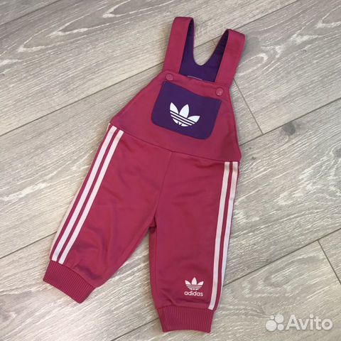 Полуклмбинезон для девочки Adidas Полуклмбинезон для девочки Adidas