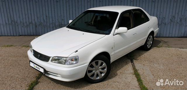 Toyota Corolla 1.5 AT, 1999, 180 000 км