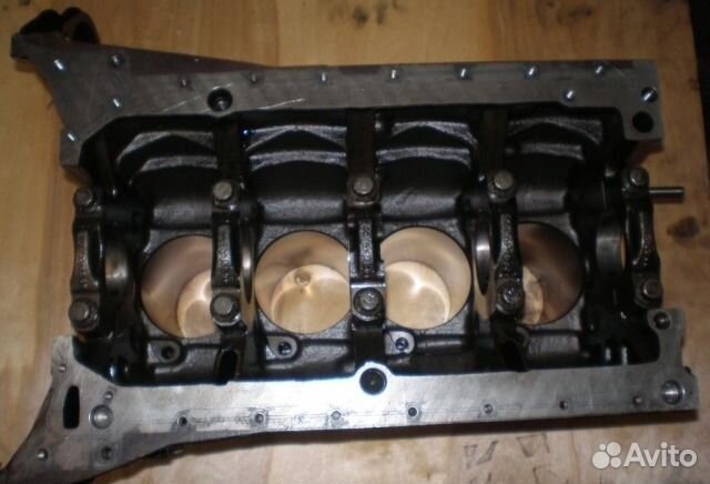 Блок двигателя мерседес 611960, 611961