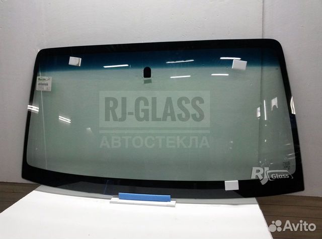 Стекло Лобовое на Митсубиси Паджеро 4 (2007-19)