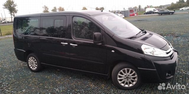 Микроавтобус с водителем