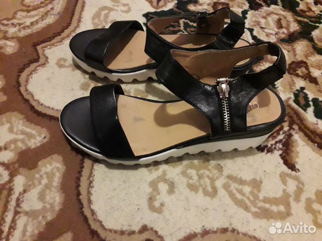 Сандалии Сандалии