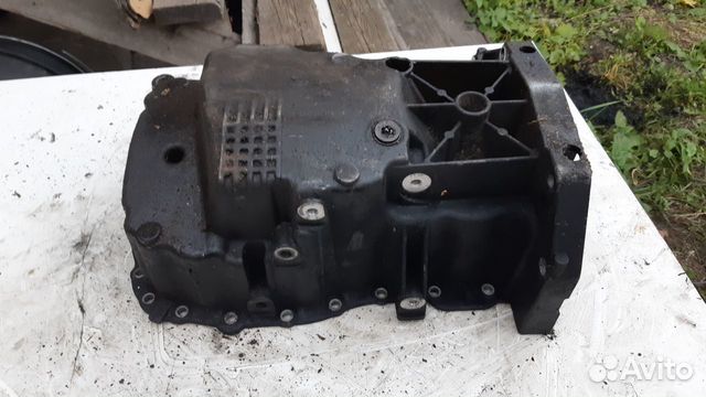 Поддон двигателя 1.5 K9K Renault Megane 2 Поддон двигателя 1.5 K9K Renault Megane 2