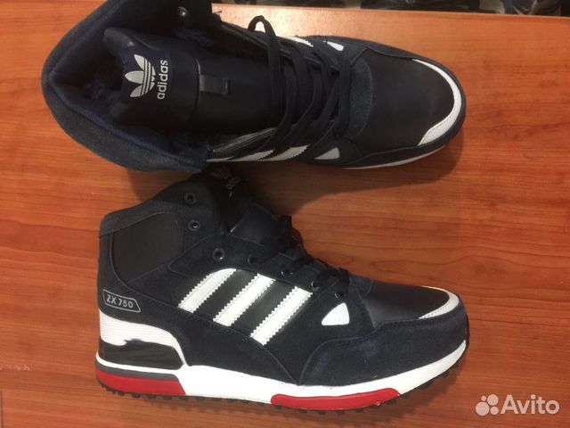 Кроссовки adidas zx750 Кроссовки adidas zx750
