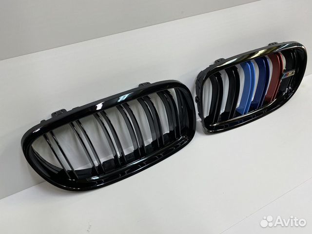BMW e90 e91 рестайл ноздри черные двойные триколор