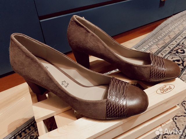 Женские кожаные туфли Женские кожаные туфли