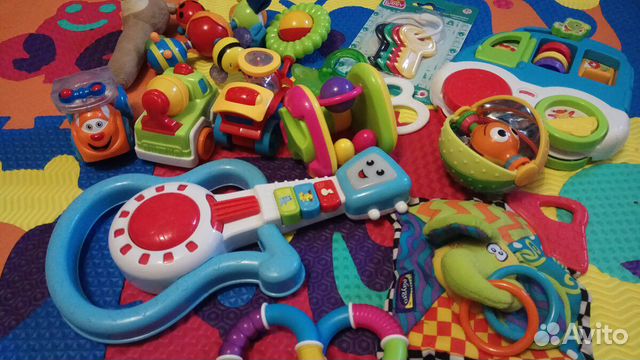 Игрушки - погремушки для малышей пакетом