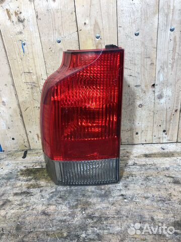 Фонарь задний левый Volvo XC70, V70 Арт. 110659