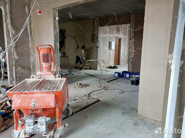 Машинная штукатурка стен механизированным способом