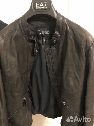 Куртка кожаная Armani оригинал Куртка кожаная Armani оригинал