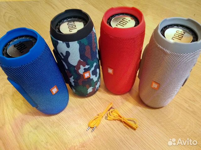 Новая колонка JBL charge 3. Громкая. Отличный пода Новая колонка JBL charge 3. Громкая. Отличный пода