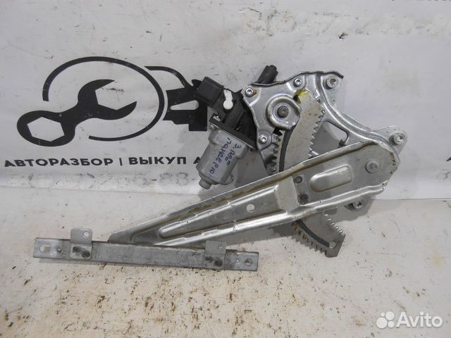 Задний левый стеклопод Mitsubishi Lancer 10