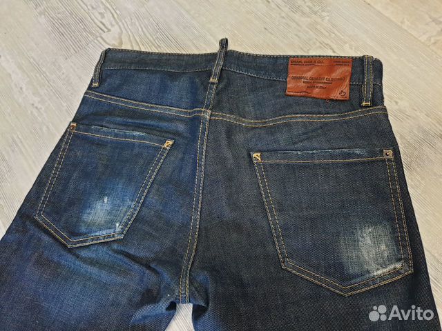 Джинсы Dsquared