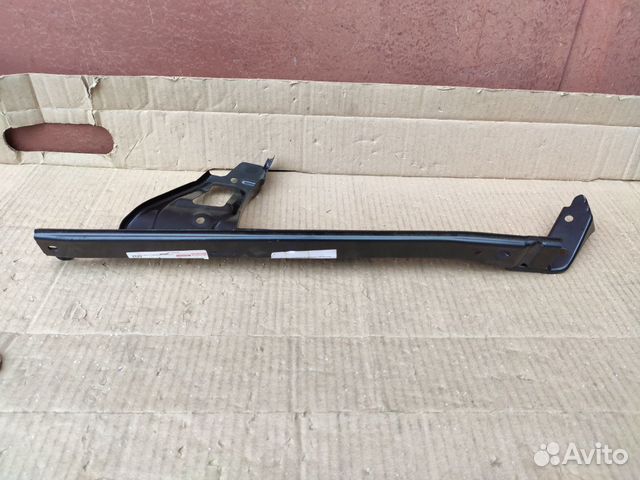 Кронштейн Toyota Land Cruiser 200 кузовной новый Кронштейн Toyota Land Cruiser 200 кузовной новый