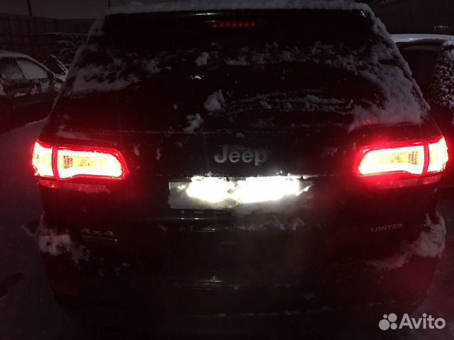 Задние стопы jeep Grand Cherokee BK2 чёрный хром Задние стопы jeep Grand Cherokee BK2 чёрный хром
