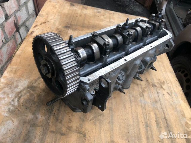 Головка блока VW Golf / Passat 1.9 TD Головка блока VW Golf / Passat 1.9 TD