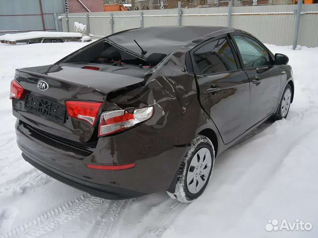 Kia Rio 3 в авто разборе бампер фара