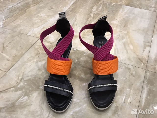 Босоножки Bikkembergs