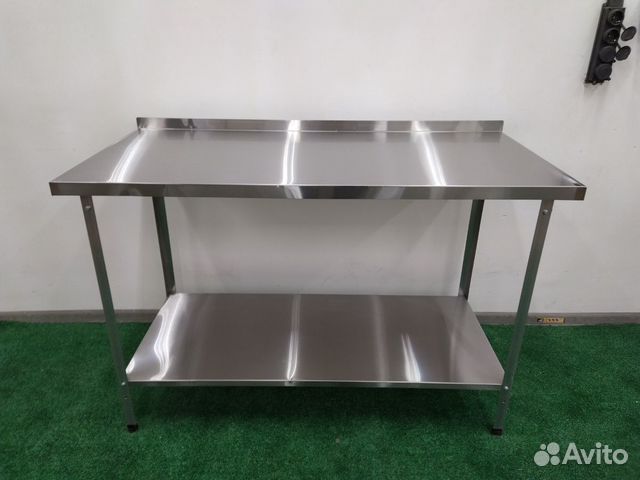 Стол нержавеющей с полкой1200/600мм новый