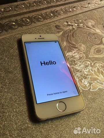 Телефон iPhone Телефон iPhone
