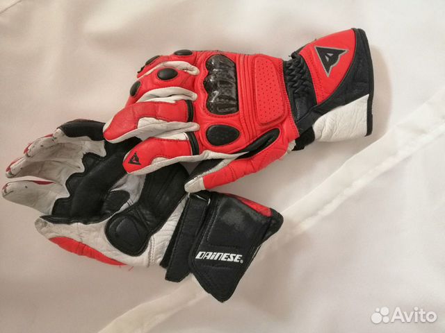 Перчатки Dainese