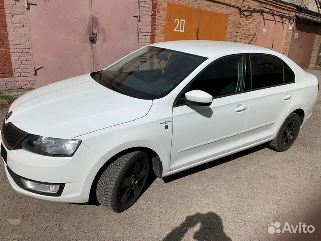 Skoda Rapid 1.6 AT, 2016, 72 500 км