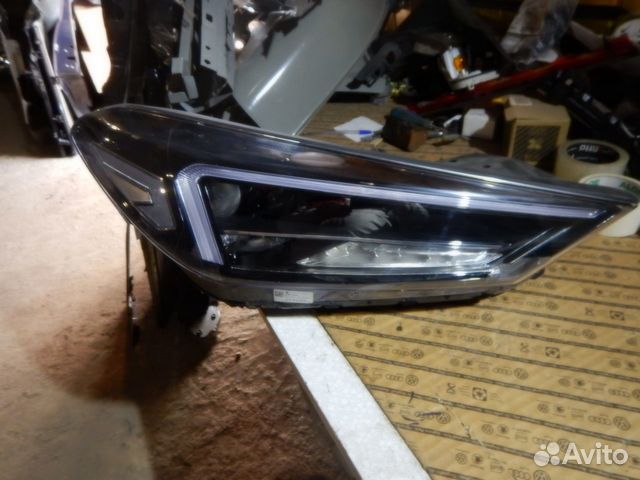 Фара правая LED Hyundai Tucson 3 рестайл