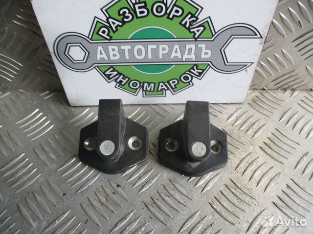 Ответная часть замка двери BMW 5 E39