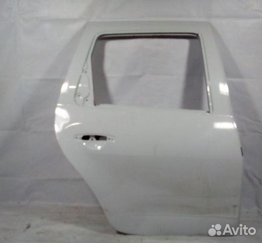 Дверь задняя правая Renault Duster 2010 Дверь задняя правая Renault Duster 2010