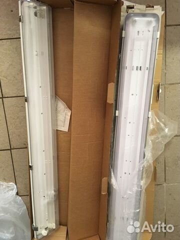 Светильники люминесцентные, точечные и другие